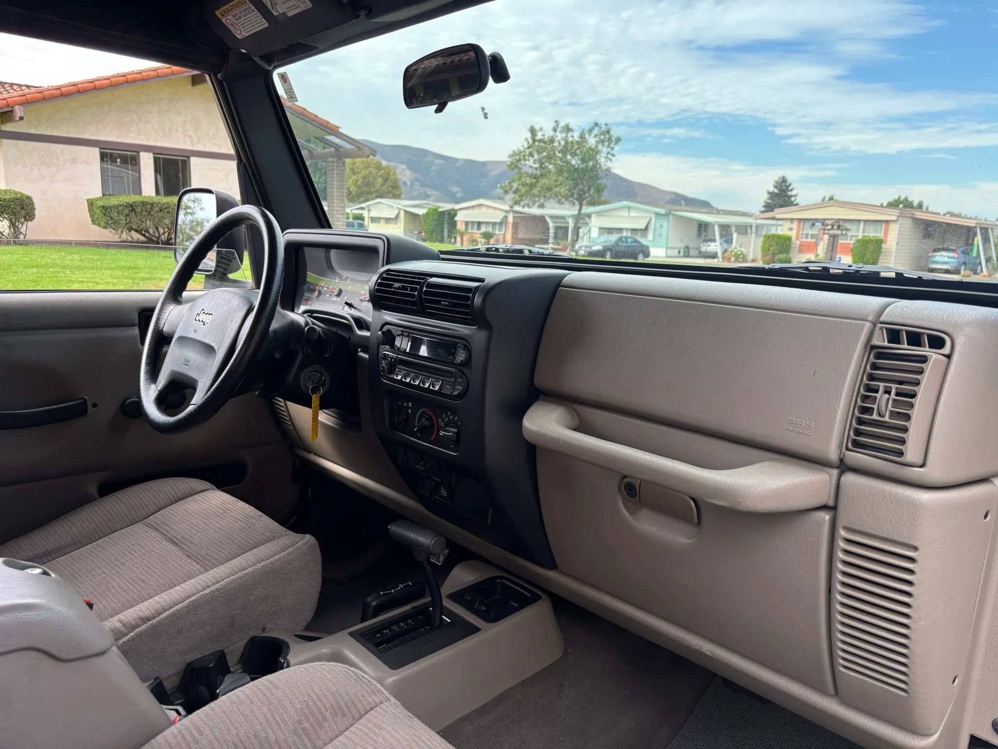 Used 2004 Jeep Wrangler X w/ Convenience Group AWD/4WD image 7