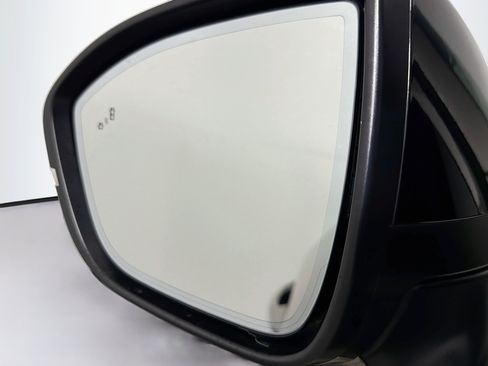 Used 2023 INFINITI QX60 Luxe FWD image 16