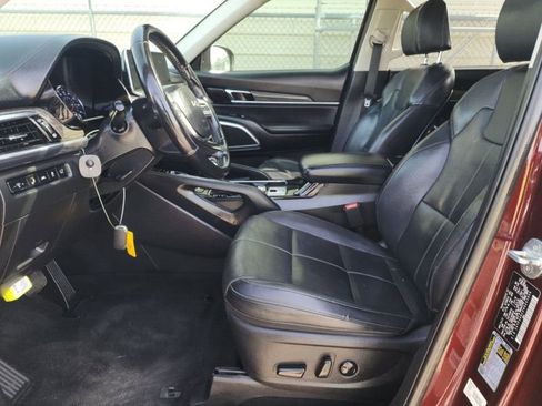 Used 2022 Kia Telluride EX image 11