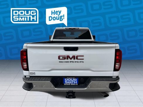 Used 2024 GMC Sierra 2500 Pro AWD/4WD image 5
