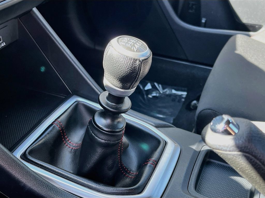 Used 2024 Subaru WRX AWD/4WD image 15