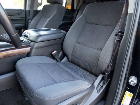 Used 2015 GMC Yukon SLE w/ Convenience Package RWD image 6
