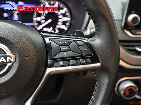 Used 2025 Nissan Altima 2.5 SR AWD/4WD image 16