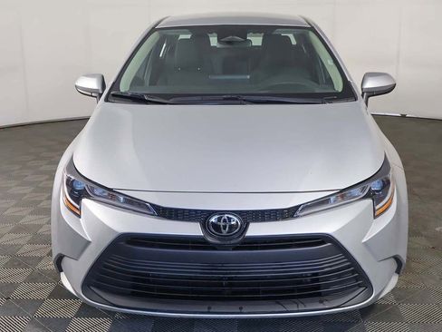 Used 2023 Toyota Corolla LE FWD image 8