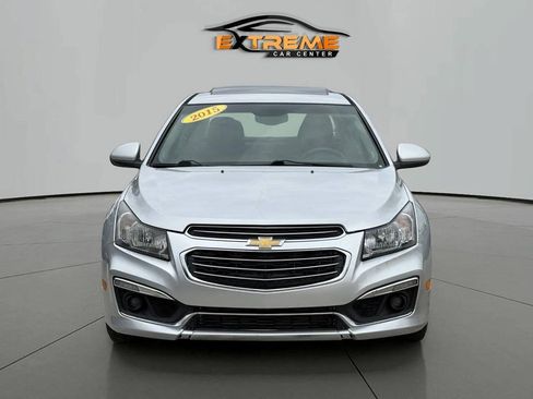 Used 2015 Chevrolet Cruze LT w/ Sun And Sound Package FWD image 9