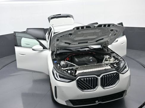 New 2026 BMW X3 xDrive30i w/ Convenience Package AWD/4WD image 37