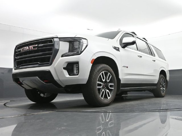 Used 2023 GMC Yukon XL AT4 AWD/4WD image 11
