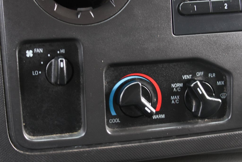 Used 2014 Ford E-350 and Econoline 350 Super Duty w/ Power Windows & Locks Group RWD image 28
