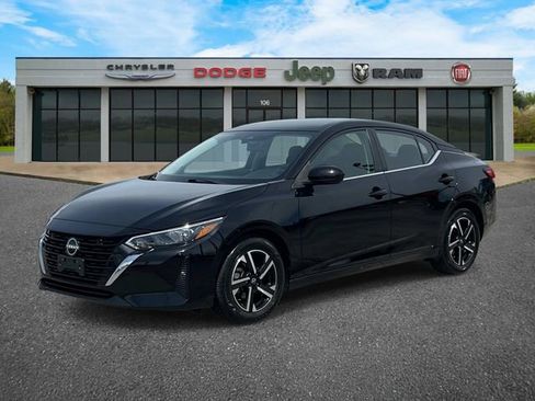 Used 2024 Nissan Sentra SV FWD image 8
