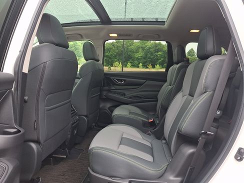 Certified 2024 Subaru Ascent Onyx Edition AWD/4WD image 11