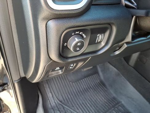 Used 2022 RAM 1500 Big Horn AWD/4WD image 26