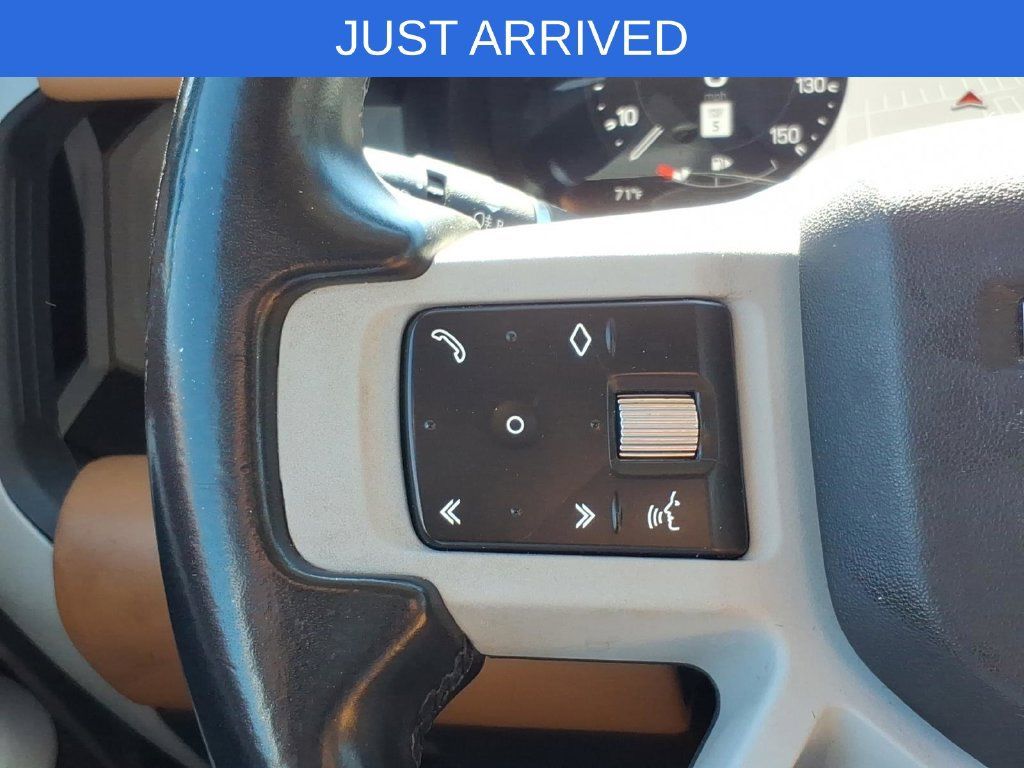 Used 2023 Land Rover Defender 110 SE AWD/4WD image 15