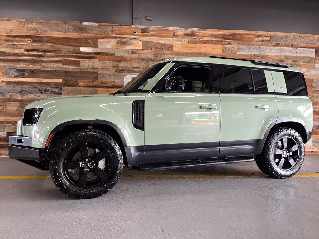 Used 2023 Land Rover Defender 110 75th Limited Edition AWD/4WD image 17