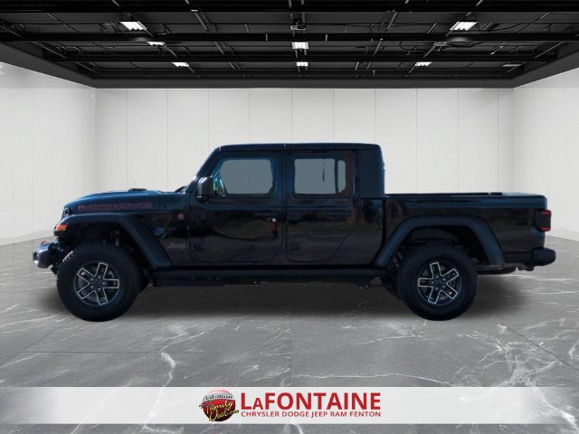 Used 2026 Jeep Gladiator Mojave AWD/4WD image 2