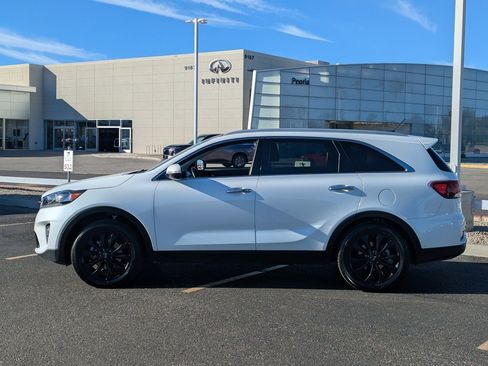 Used 2020 Kia Sorento EX image 3