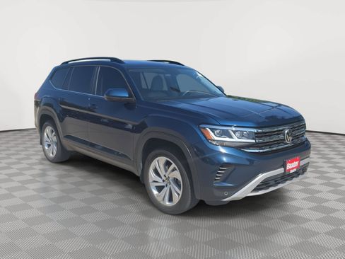 Used 2023 Volkswagen Atlas SE w/ Panoramic Sunroof Package AWD/4WD image 1
