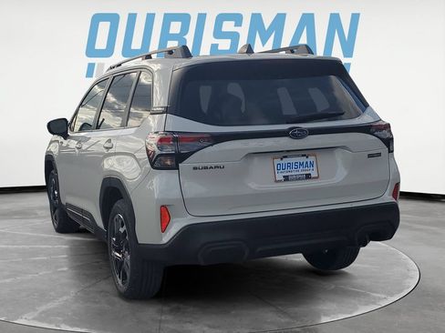 Used 2025 Subaru Forester Limited AWD/4WD image 4
