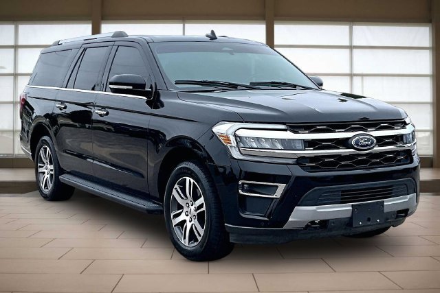 Used 2023 Ford Expedition Max Limited AWD/4WD image 12