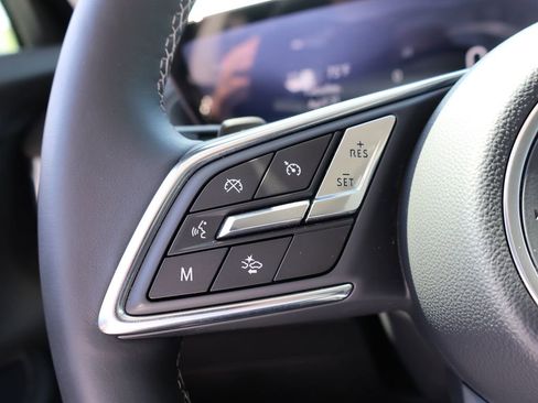 Used 2025 Buick Envision Preferred AWD/4WD image 26