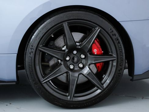 Used 2022 Ford Mustang Shelby GT500 w/ Carbon Fiber Track Pack image 42