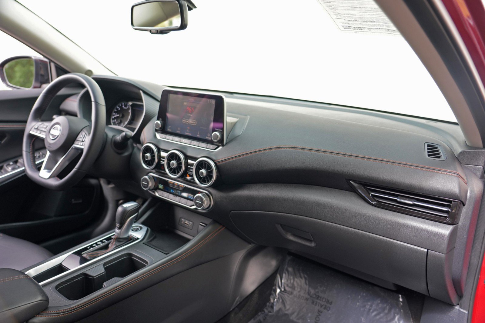 Used 2020 Nissan Sentra SR w/ Premium Package FWD image 14