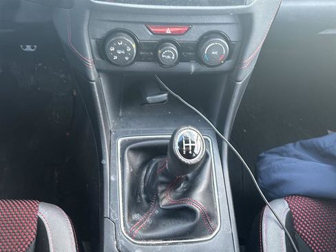 Used 2023 Subaru Impreza 2.0i Sport image 7