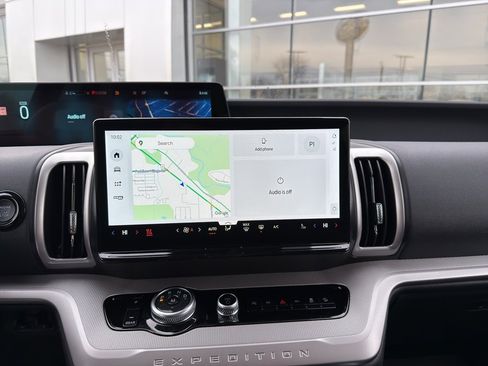 New 2026 Ford Expedition Max Active image 19