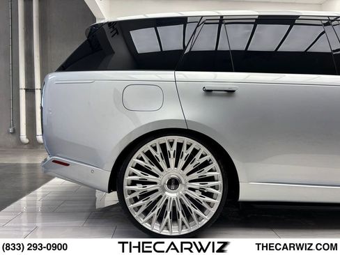 Used 2023 Land Rover Range Rover Long Wheelbase Autobiography AWD/4WD image 29
