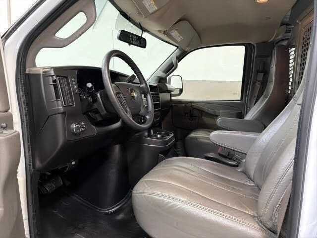 Used 2022 Chevrolet Express 2500 w/ Driver Convenience Package RWD image 13