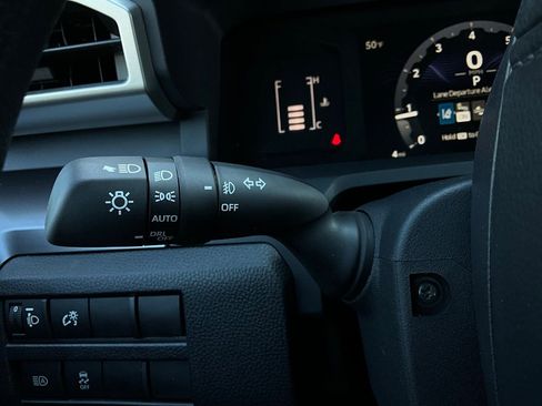 New 2026 Toyota Tacoma SR5 image 32