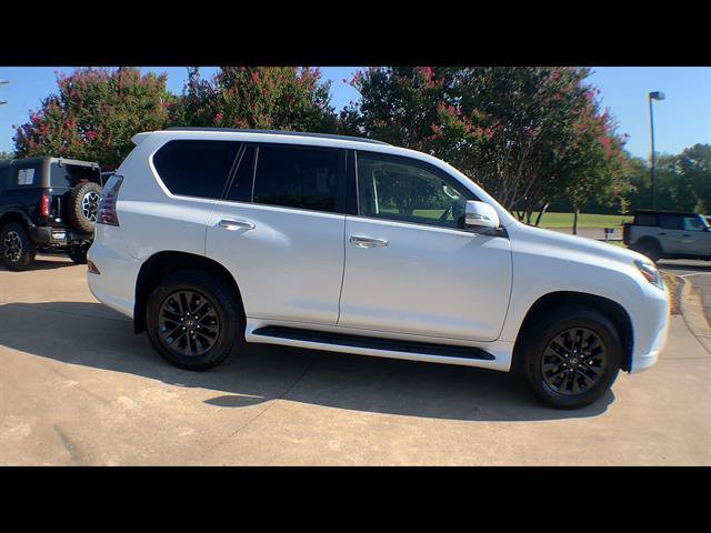 Used 2020 Lexus GX 460 Premium w/ Premium Package AWD/4WD image 9