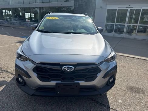 Used 2024 Subaru Crosstrek 2.5i Limited AWD/4WD image 6