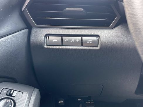 Used 2022 Nissan Altima 2.5 S FWD image 28