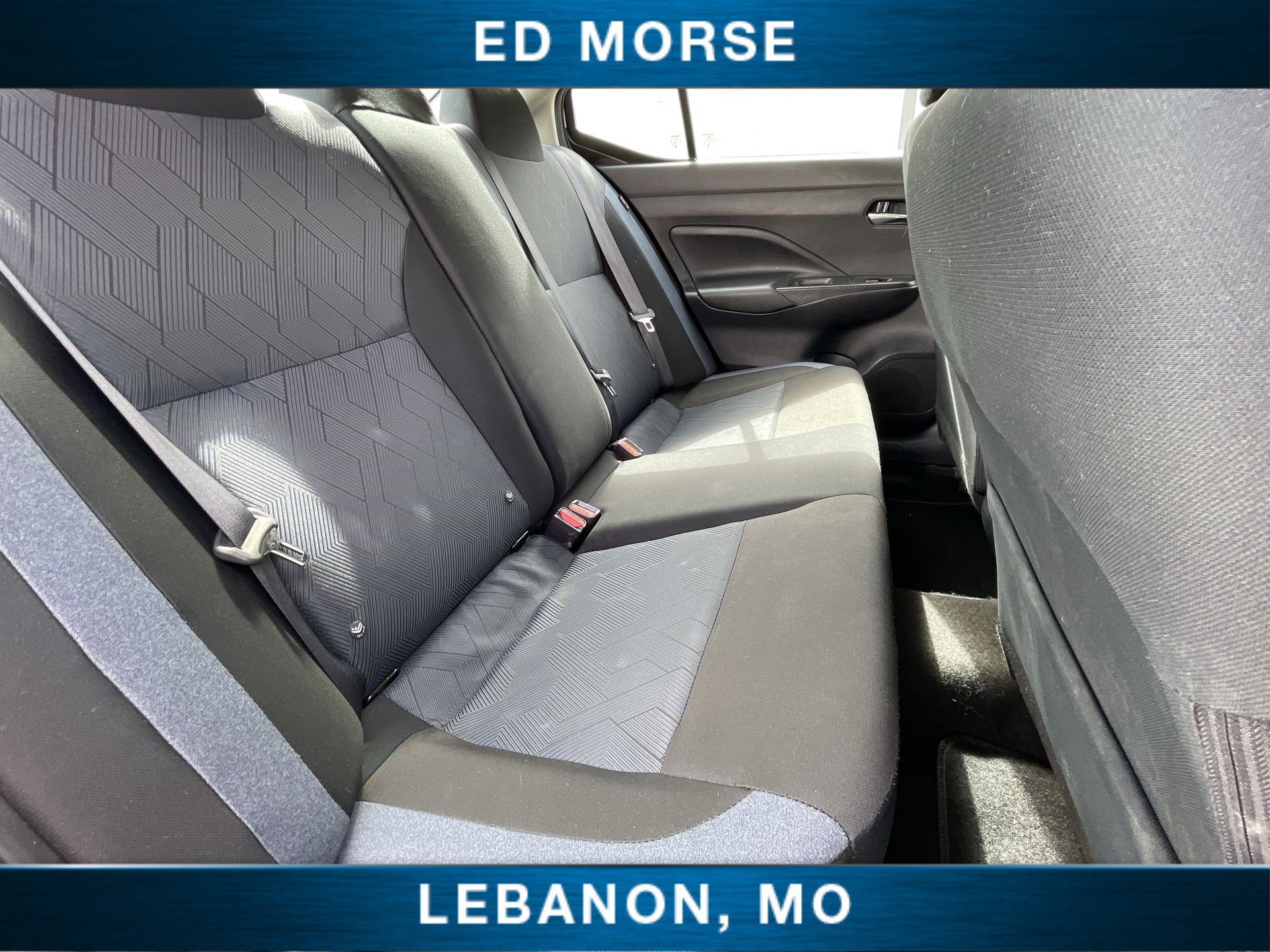 Used 2025 Nissan Versa SV FWD image 24