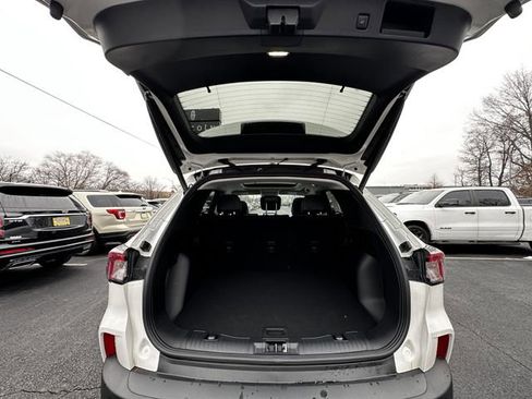 Certified 2022 Ford Escape SEL image 41