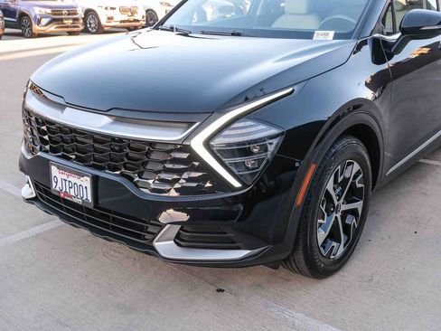 Used 2024 Kia Sportage EX FWD image 11