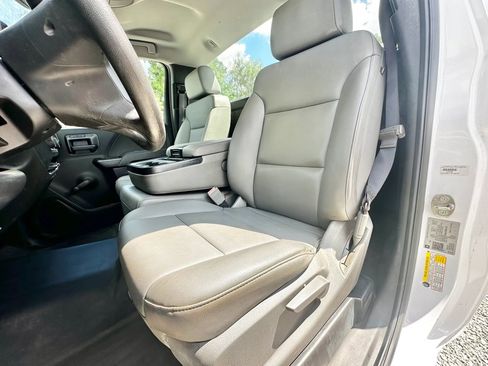 Used 2018 Chevrolet Silverado 2500 W/T RWD image 19