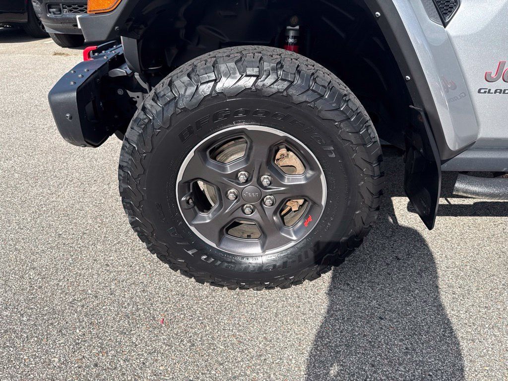 Certified 2021 Jeep Gladiator Rubicon AWD/4WD image 9