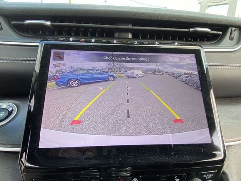 Used 2022 Jeep Grand Cherokee L Limited image 15