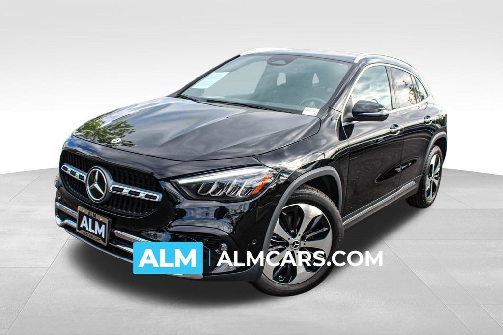 Used 2025 Mercedes-Benz GLA 250 image 1