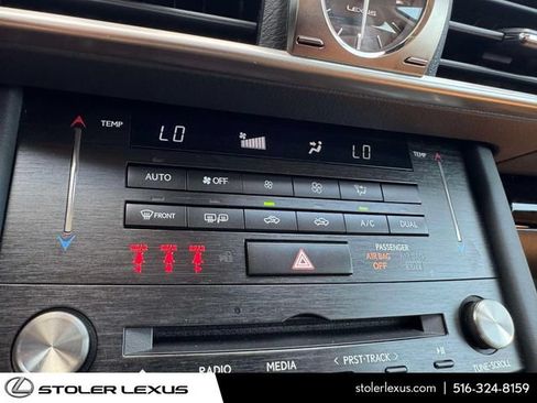 Used 2017 Lexus IS 300 AWD w/ Premium Package image 33