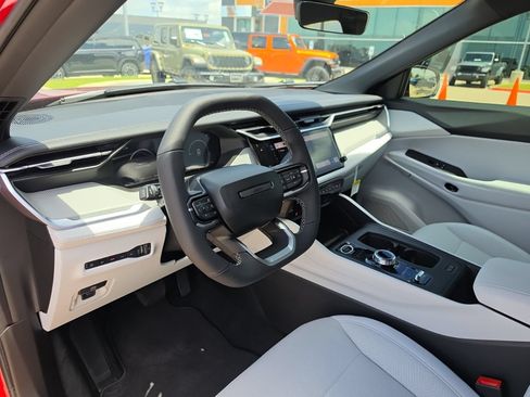 New 2026 Jeep Cherokee Laredo AWD/4WD image 11