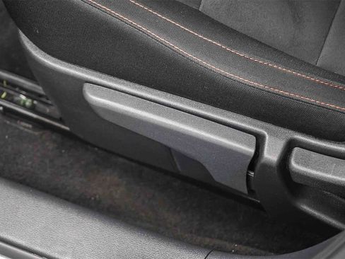 Used 2025 Nissan Sentra SR image 22