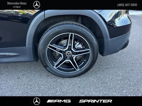 Used 2022 Mercedes-Benz GLB 250 image 9