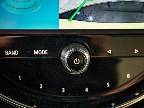 Used 2023 MINI Cooper S w/ Signature Upholstery Package image 33