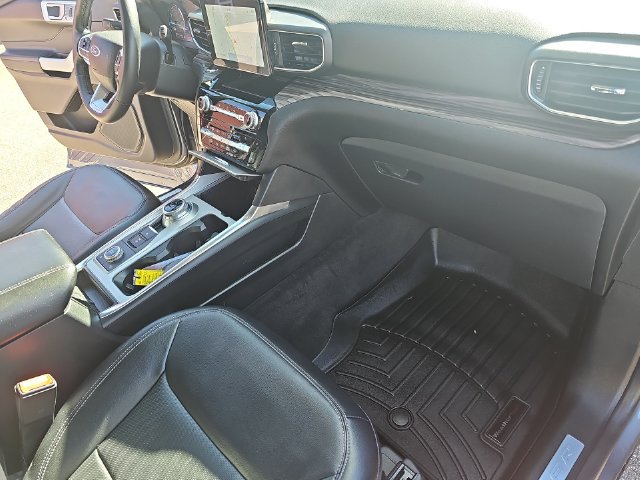 Used 2022 Ford Explorer Limited AWD/4WD image 44