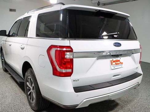 Used 2021 Ford Expedition XLT image 9