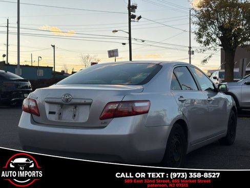 Used 2008 Toyota Camry 4dr sl image 8