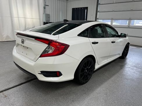 Used 2017 Honda Civic EX-L image 4