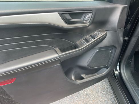 Used 2021 Ford Escape S FWD image 11